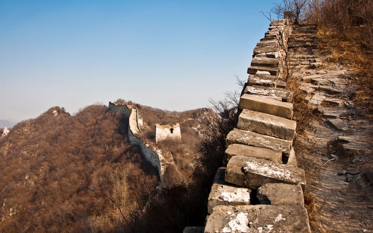 Compare Hikes: Jinshanling-East Gate Hike VS. Jiankou-Mutianyu Hike